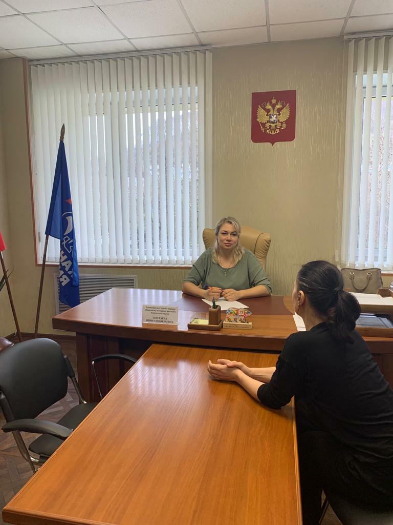 Личный прием проведен руководителем Службы охраны объектов культурного наследия Камчатского края в помещении Региональной общественной приемной партии «ЕДИНАЯ РОССИЯ» в Камчатском крае